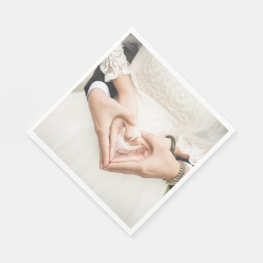 Bride en Groom Holding Hands Servet (Hoek)