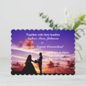 Bride en Groom in de Uitnodiging van het Zonnehuwe (Staand voorkant)