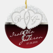 Bride en Groom Wedding Keepslag - Donkerrood Keramisch Ornament (Achterkant)