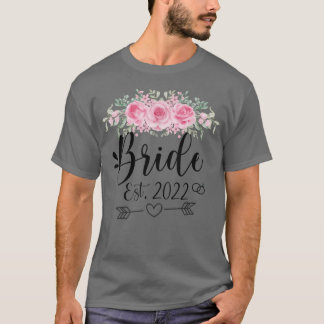 Bride Est 2022 Floral Flower T-shirt