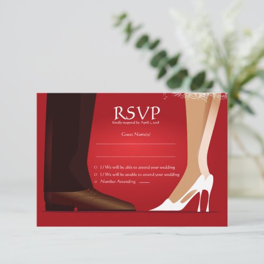 Bride & Groom First Dance Modern RSVP Weddenskaart Kaartje (Staand voorkant)