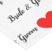 Bride Groom Typography Red Hearts Tafelkleed (Gekanteld)