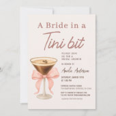 Bride in a Tini Bit Espresso Martini Bridal Shower Kaart (Voorkant)