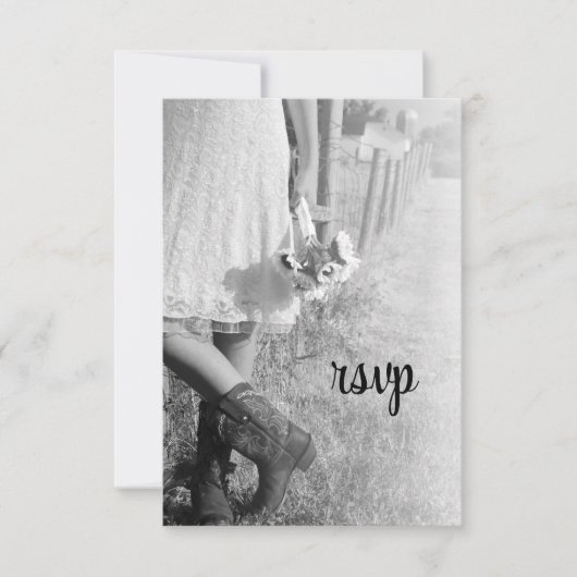 Bride in Cowboy Boots met zonnebloemen die RSVP we (Voorkant)