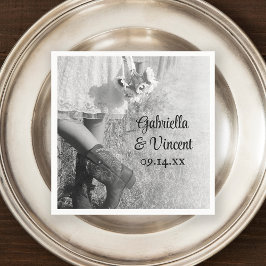 Bride in Cowboy Boots, Sunflower Country Weddensch Servet