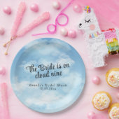 Bride Is On Cloud Nine Bridal Shower Papieren Bordje (Feest)