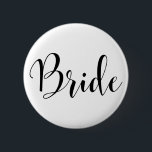Bride Modern Black Script Typografie (30) Ronde Button 5,7 Cm<br><div class="desc">Het woord "bruid"wordt teruggegeven in zwart gebruikend een prachtige, moderne manuscriptdoopvont van mijn collectie. Het bestand afbeelding is ontgrendeld, zodat u de grootte kunt verkleinen en tekst kunt toevoegen voor de naam van de bruid, indien u dit wenst. U kunt deze knop zo goed als u wilt aanpassen en bewerken....</div>