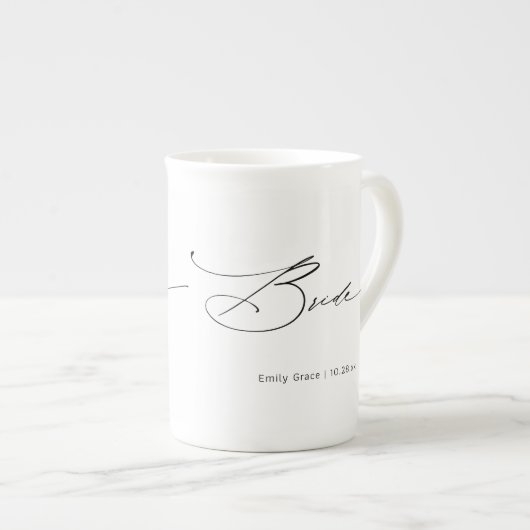 Bride Modern Elegant Script Wedding Custom Name Porselein Kop (Voorkant rechts)