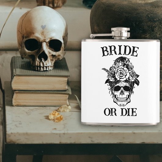 Bride of Die Gothic Bachelorette Party Gepersonali Heupfles