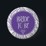Bride om Button te worden<br><div class="desc">Pin voor de bruid voor vrijgezellenfeest of bachelorette party.</div>