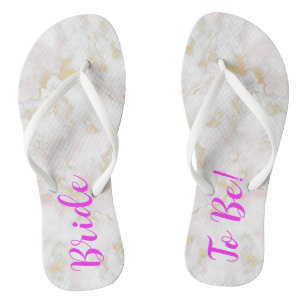 Bride om te zijn. Roze gouden teenslippers