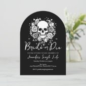 Bride or Die Floral Skull Bachelorette Party Kaart (Staand voorkant)