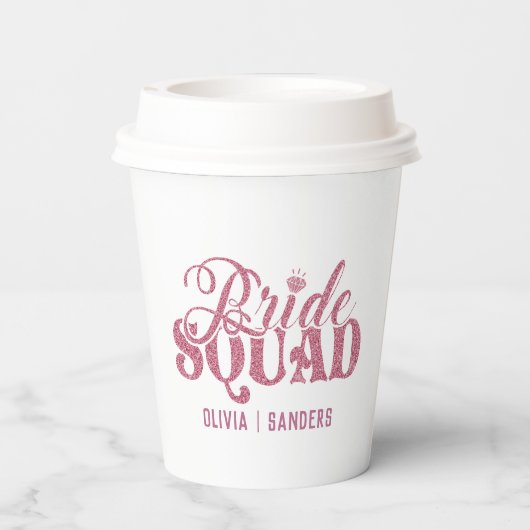 Bride Squad Bright Pink Papieren Bekers (Achterkant)