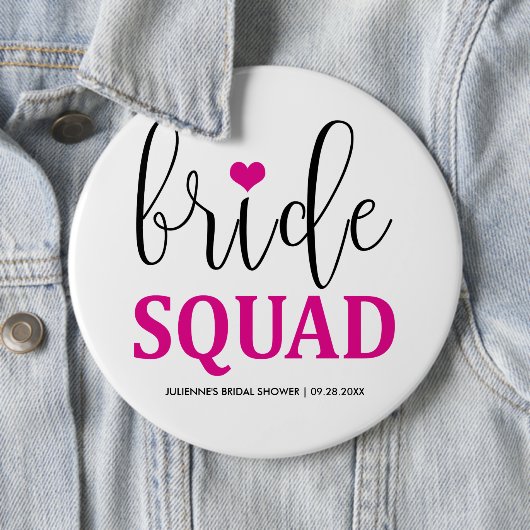 Bride Squad Hot Pink Button voor bruidsmeisje (In situ)