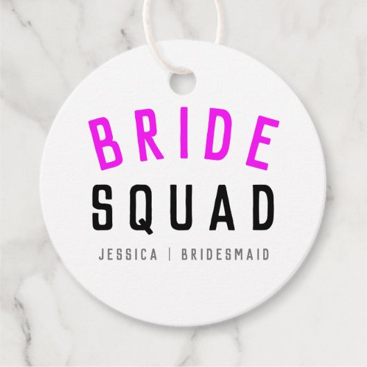 Bride Squad | Hot-roze Bachelorette Bridesmaid Bedankjes Labels (Voorkant)