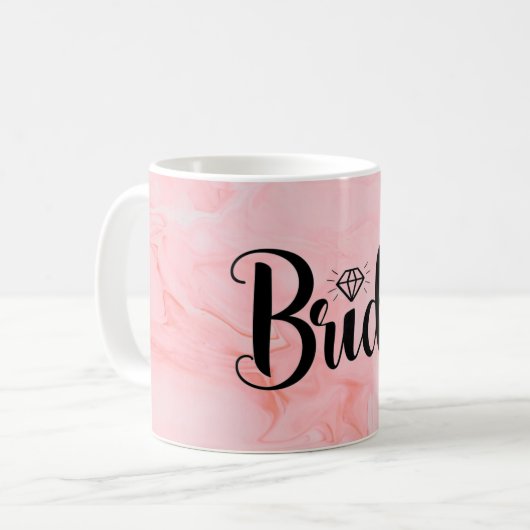 Bride to Be Black Modern Script Custom Wedding Cof Koffiemok (Voorkant links)