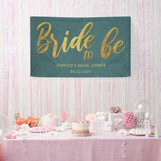 Bride to be Gold Calligraphy Green Vrijgezellenfee Spandoek (Feest)