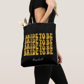 Bride to Be Gold Glitter Tekst met Naam, Zwart Tote Bag (Dichtbij)