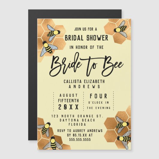 Bride to Bee Quote Gold Honeycomb Vrijgezellenfees Magnetische Uitnodiging (Voorkant / Achterkant)