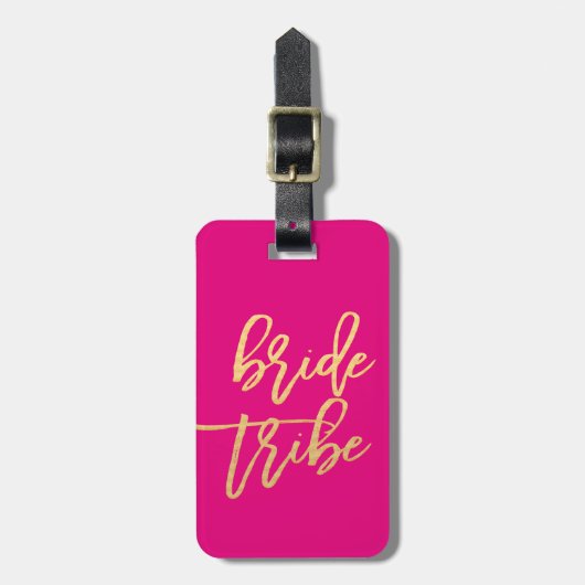 Bride Tribe Hot Pink en Gold Travel Bagagelabel (Voorkant verticaal)