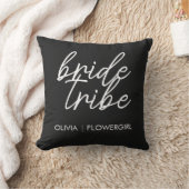 Bride Tribe | Moderne Bloemenmeisje Kussen (Deken)