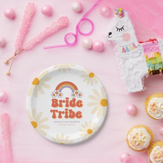 Bride Tribe Retro Groovy Daisy 70s Bachelorette Papieren Bordje (Feest)