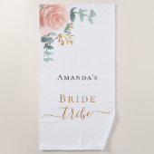 Bride tribe roos goudflorale eucalyptusgroen strandlaken