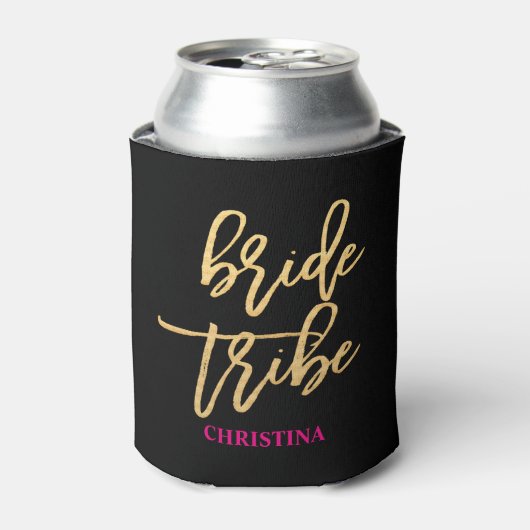 Bride Tribe Script Black/Gold/Hot Pink personalise Blikjeskoeler (Blikje Voorkant)