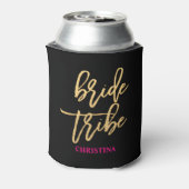 Bride Tribe Script Black/Gold/Hot Pink personalise Blikjeskoeler (Blikje Achterkant)