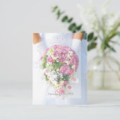 Bride White Flower Bouquet Wedding Save the Date Aankondigingskaart (Staand voorkant)