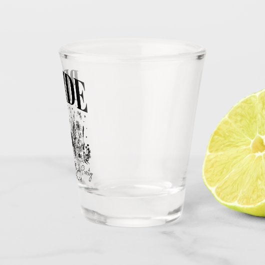 Bride's Coven Witchy Bachelorette Party Custom Shot Glas (Rechts)