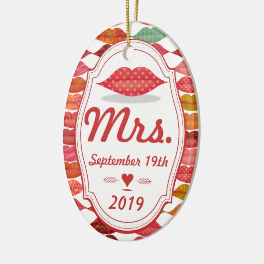 Bride's Mrs Keepomwille met Datum Keramisch Ornament (Links)