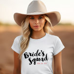 Bride's Squad Gepersonaliseerde Bridal Party Tanks<br><div class="desc">Aangepaste bridale t - shirts en tanks met afbeelding "Bride's Squad" in een stijlvol penseelscript. Pas het aan met uw trouwdatum,  trouwhashtag,  namen of andere aangepaste tekst. Perfect geschenk voor bruid,  bruidsmeisjes en bruiloft om te draag terwijl je je op je trouwdag voorbereidt!</div>