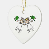 Brides Tossing Bouquests Keramisch Ornament (Links)