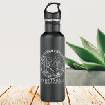 Bridesmaid Gift Custom Arizona Bachelorette Party Waterfles<br><div class="desc">Als je op zoek bent naar de perfecte bridesmaïde cadeau, denk dan aan een roestvrij stalen flesje op maat van je Scottsdale Vóór de details van het weekend van de Veil Bachelorette! Dit object is perfect voor Arizona bridal feestjes. Je gasten zullen graag hun favoriete drankje gebruiken van dit unieke...</div>