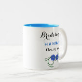 Bridesmaid Modern Typography Blue Flowers Wedding Tweekleurige Koffiemok (Voorkant rechts)