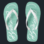Bridesmaid Munt of om het even welk patroon van de Teenslippers<br><div class="desc">Het Patroon van de Stripes van de int. - Verandering in Om het even welke Kleur door te klikken past aan. En zeg alles wat je maar wilt. Maak deze van een soort teenslipper met UW bericht op hen. Wees het praatje over het strand!</div>