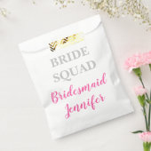 Bridesmaid Pink Custom Name Weddenschap Bacheloret Bedankzakje (Gezegeld)