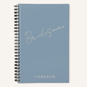 Bridesman Chic Minimalist Personalized Dusty Blue Notitieboek (Voorkant)