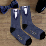 Bridesman Navy Blue Tuxedo Gatsby Wedding Favor Sokken<br><div class="desc">Wie wil geen sokken als dank dat je je Bridesman bent? Met een middernacht blauw en witte tuxedo-ensemble en ruimte voor zijn naam en je trouwdatum</div>