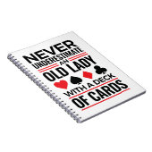 Bridge Player onderschat nooit oude Lady-kaarten Notitieboek (Rechterzijde)