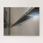 Bridge Silhoueted tegen de zon in Lissabon Legpuzzel (Horizontaal)