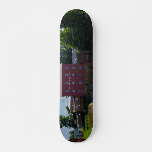 Bridgeton Mill Skateboard (Voorkant)
