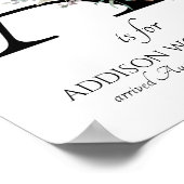 Brief A Nieuwe Baby Bloemige Monogram Geboorte Poster (Hoek)