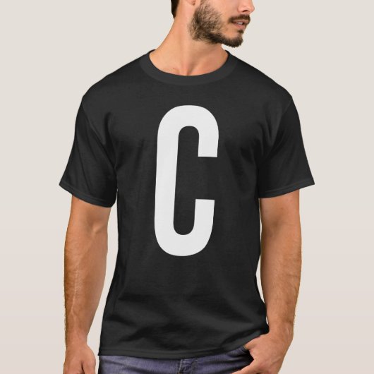 BRIEF C ALPHABET MONOGRAM INITIAAL T-SHIRT (Voorkant)