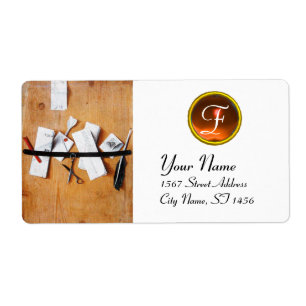 BRIEF-HOUDER IN HOUTMONOGRAM, oranje geagneerd wit Etiket