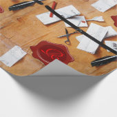 BRIEF-HOUDER VAN HOUT, RODE WAXZEEMONOGRAM CADEAUPAPIER (Hoek)