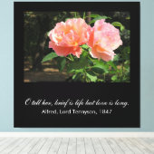 Brief is leven maar liefde is lang (Alfred Tennyso Canvas Afdruk (Insitu (Houten vloer))