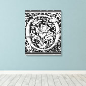 Brief O Middeleeuws Monogram Art Nouveau Canvas Afdruk (Insitu (Houten vloer))