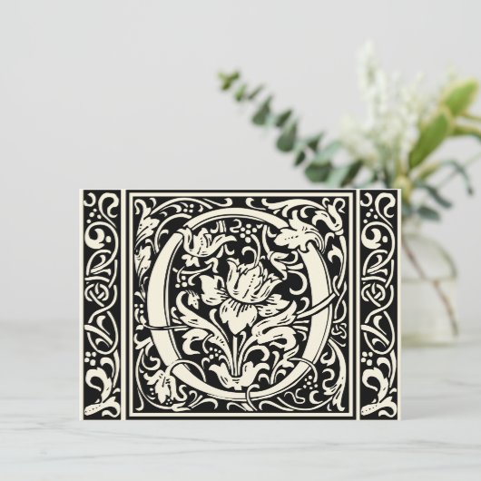 Brief O Middeleeuws Monogram Art Nouveau Kaart (Staand voorkant)